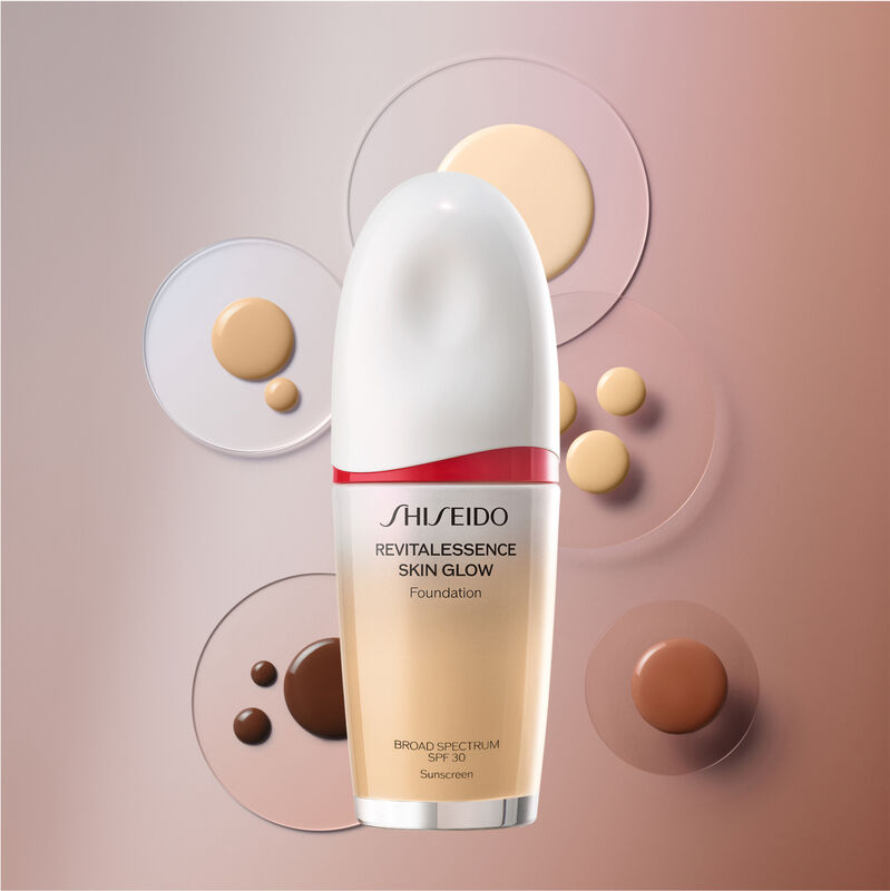 REVITALESSENCE SKIN GLOW FOUNDATION