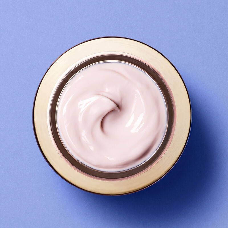 VITAL PERFECTION UPLIFTING  FIRMING DAY CREAM